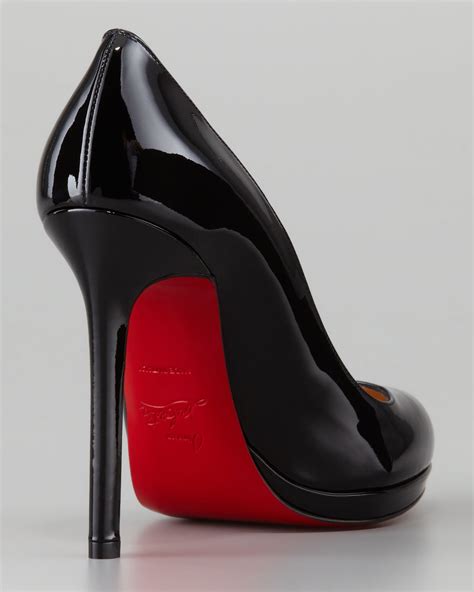 louboutin red bottom shoes women